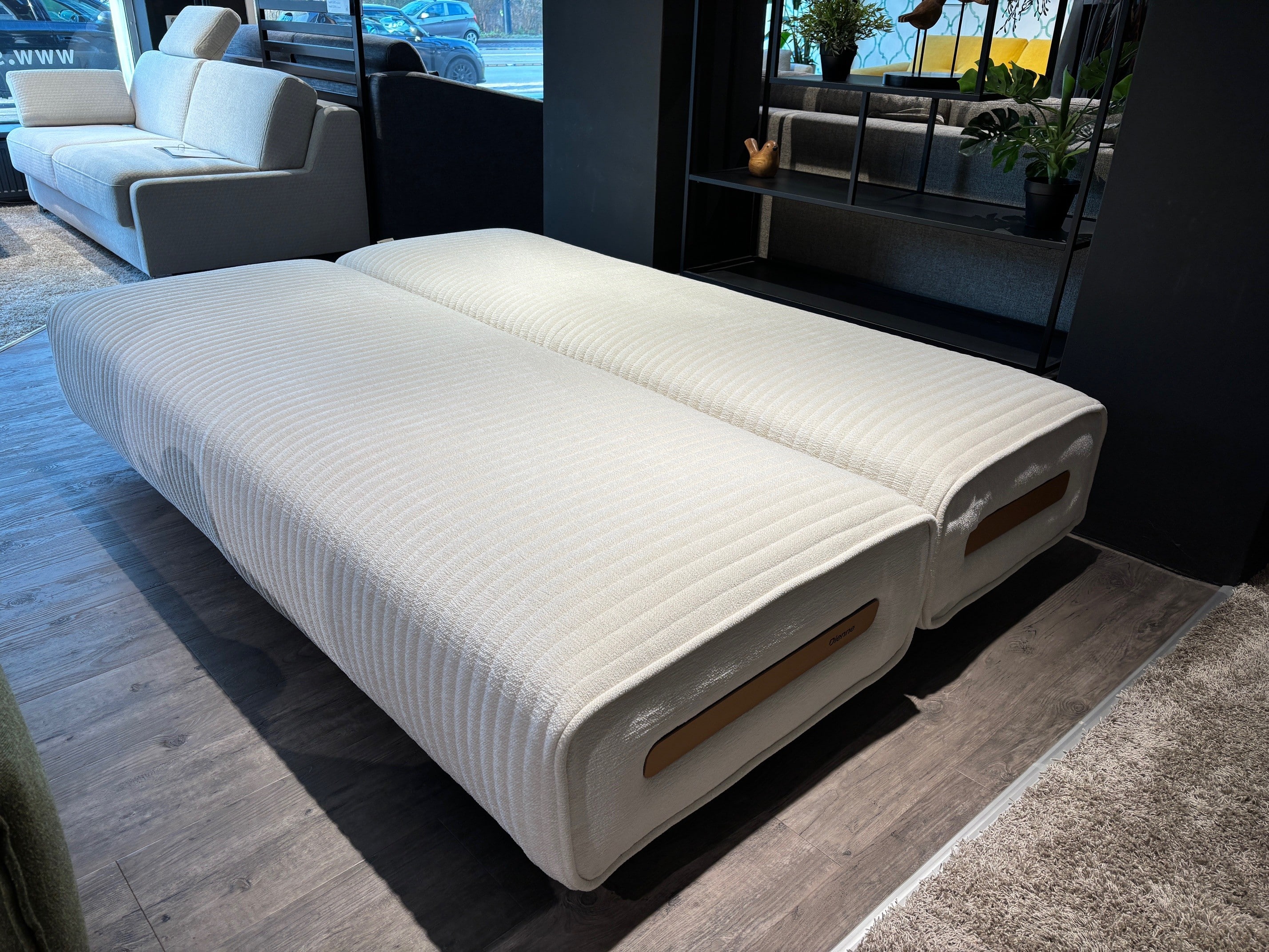 Showroommodel Slaapbank Link